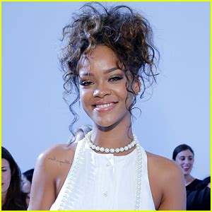 Rihanna Addresses Nude Photo Leak